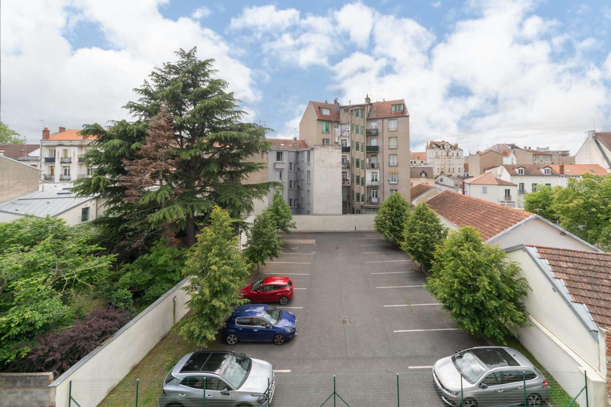 L'Eugenie - Appartement Design & Confort En Centre-Ville Vichy Bagian luar foto